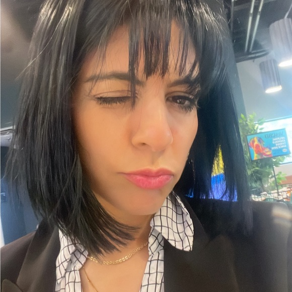 Meet your posher! 💌 - Picture 9 of 9